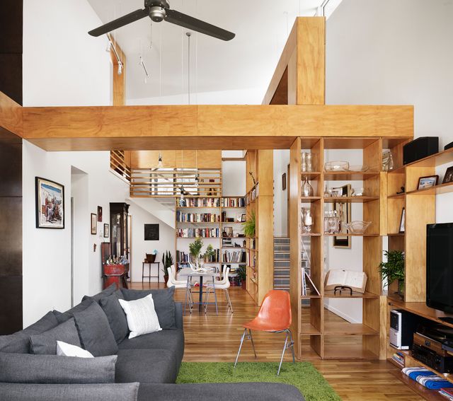 06 Living room
