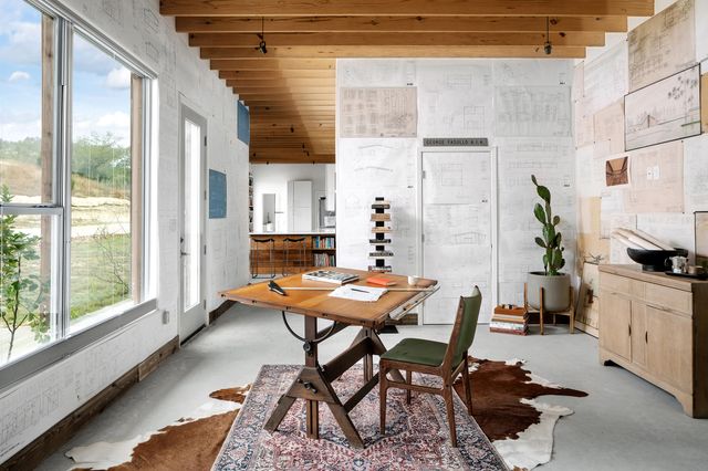 13 Office interior