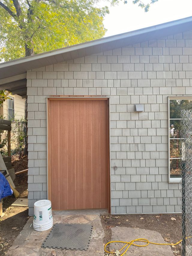 02 Front door